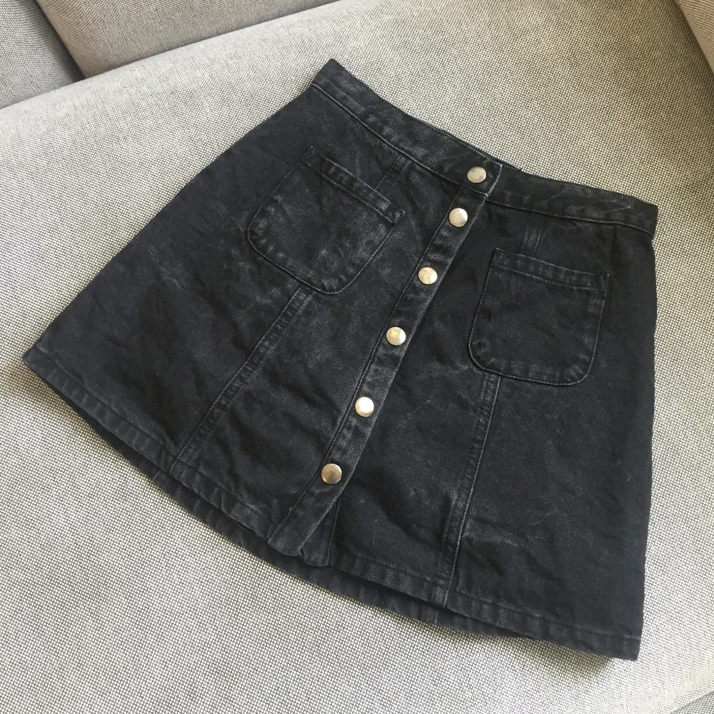 BDG Denim Button-Front Skirt